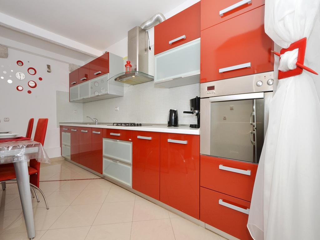 Apartment Nikolina Trogir Exterior photo